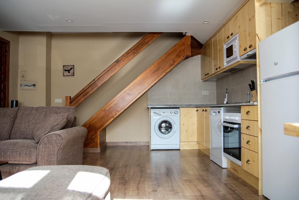 Apartamentos Snoe Mont Romies Salardú Екстериор снимка