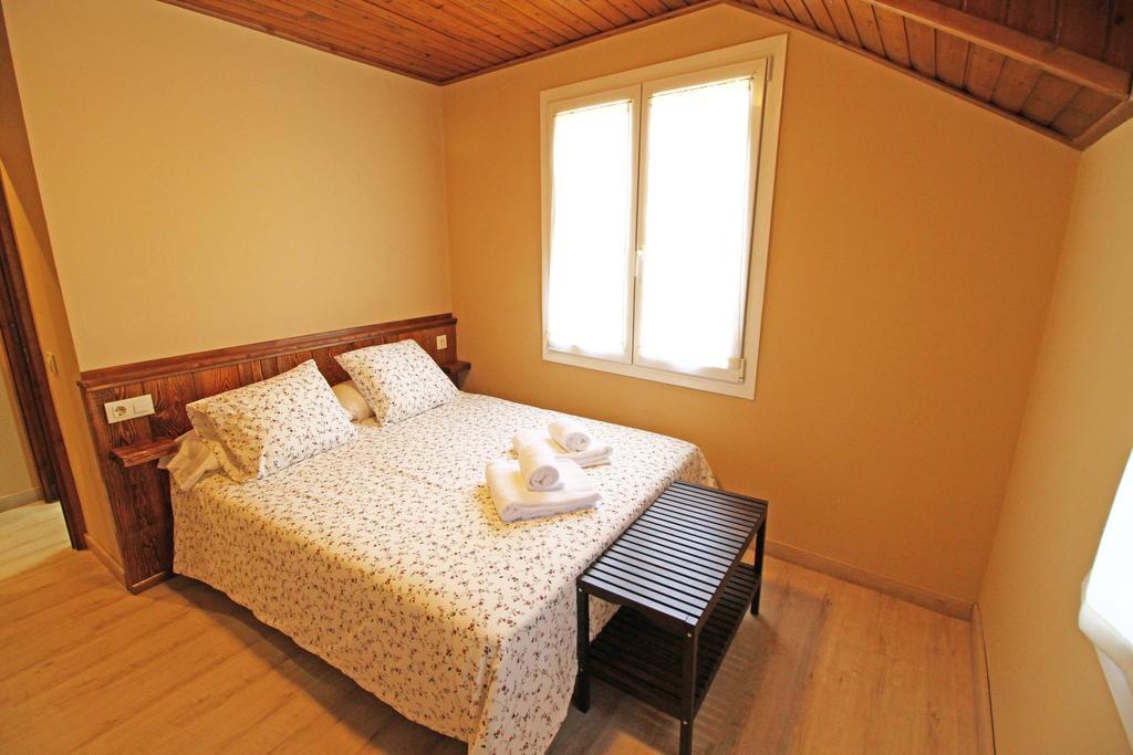 Apartamentos Snoe Mont Romies Salardú Екстериор снимка
