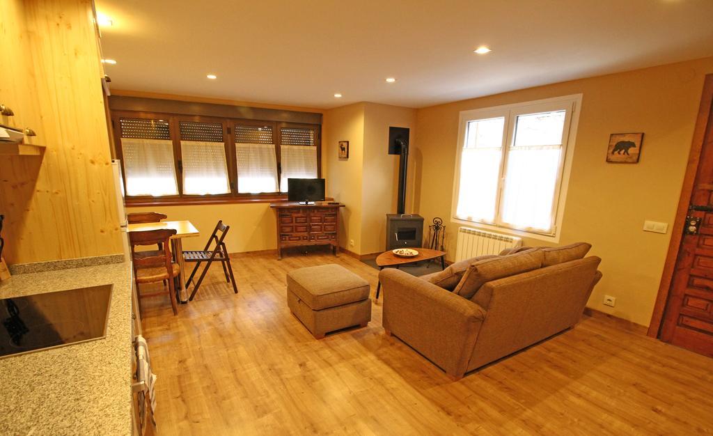 Apartamentos Snoe Mont Romies Salardú Екстериор снимка